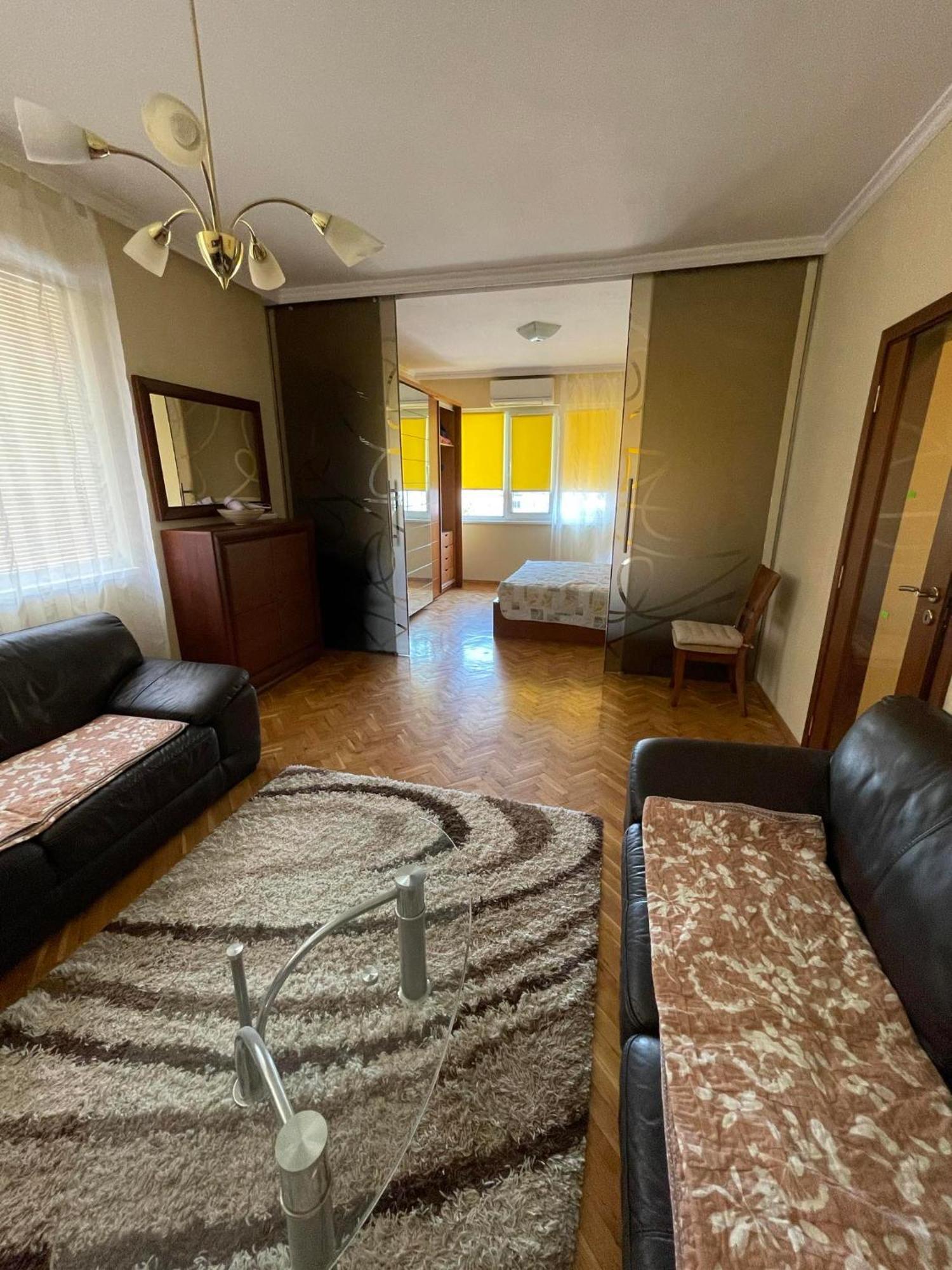 Sunny Cozy Flat In The Centre, Close To Beach, 4 Rooms, 105Sqm Varna Exterior foto