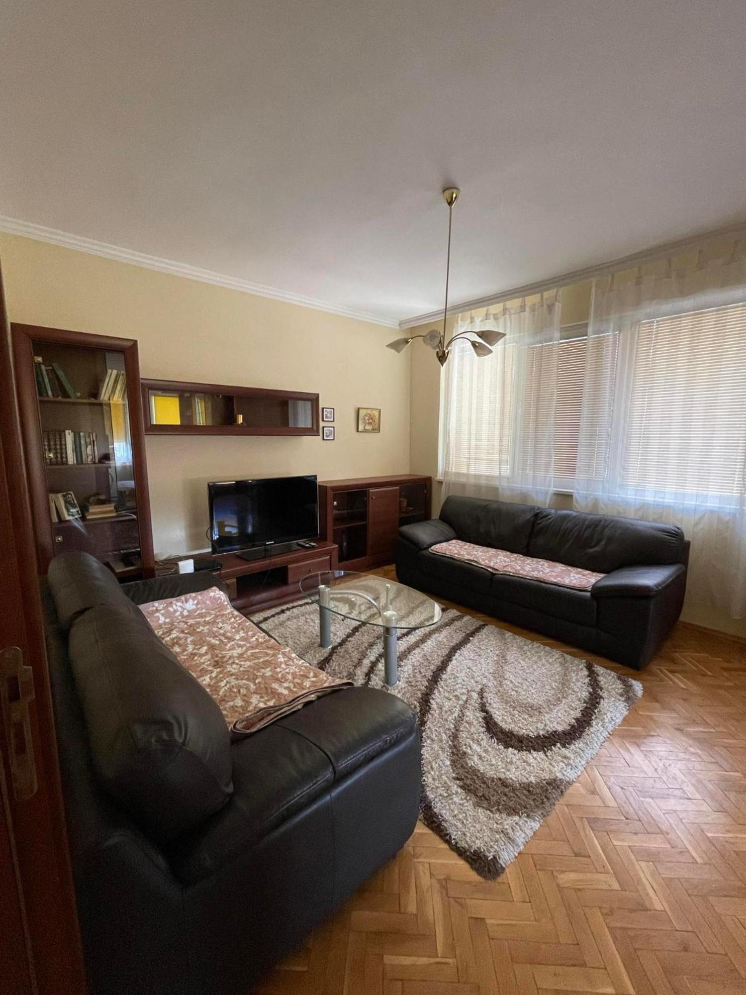 Sunny Cozy Flat In The Centre, Close To Beach, 4 Rooms, 105Sqm Varna Exterior foto